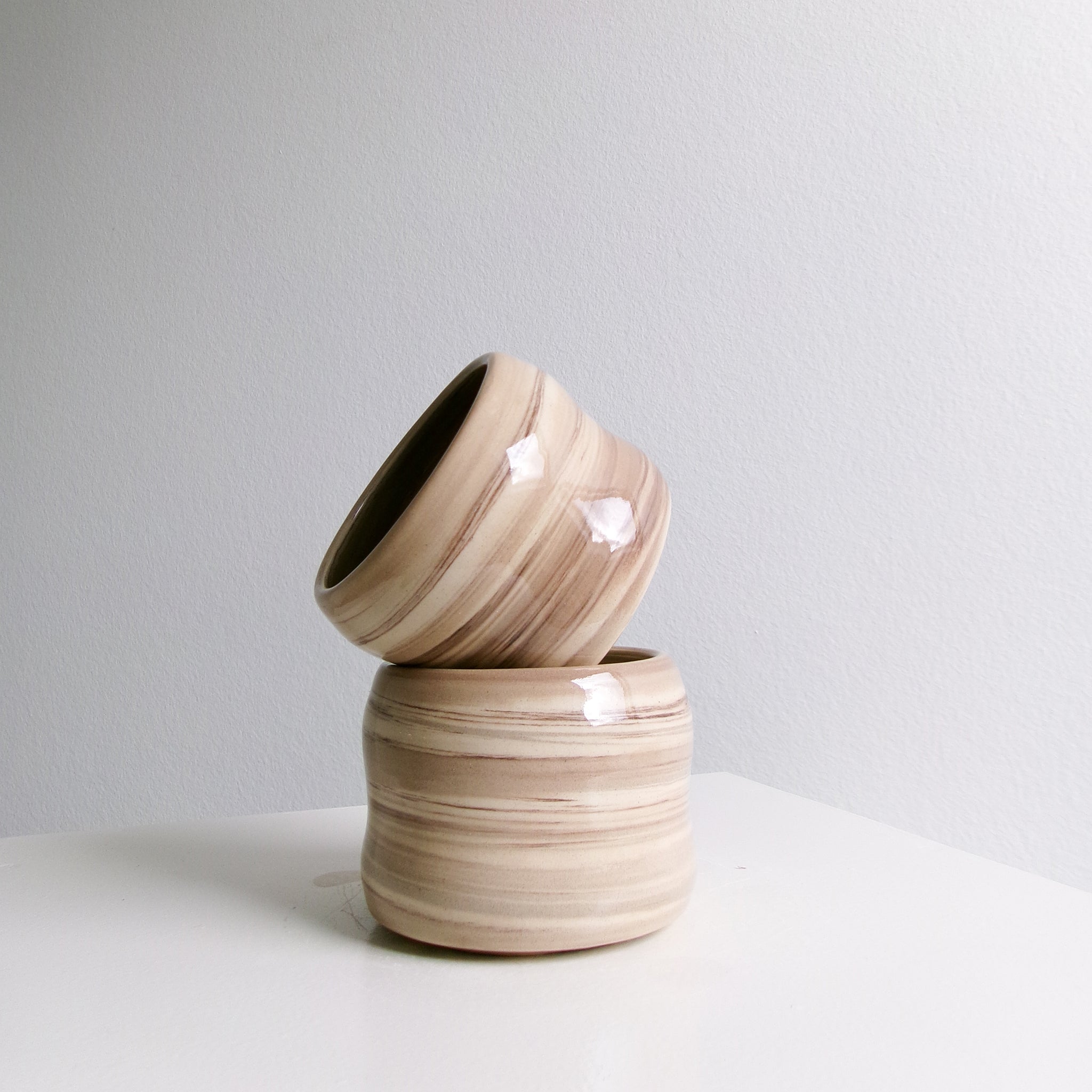 WAVY EARTH MUG