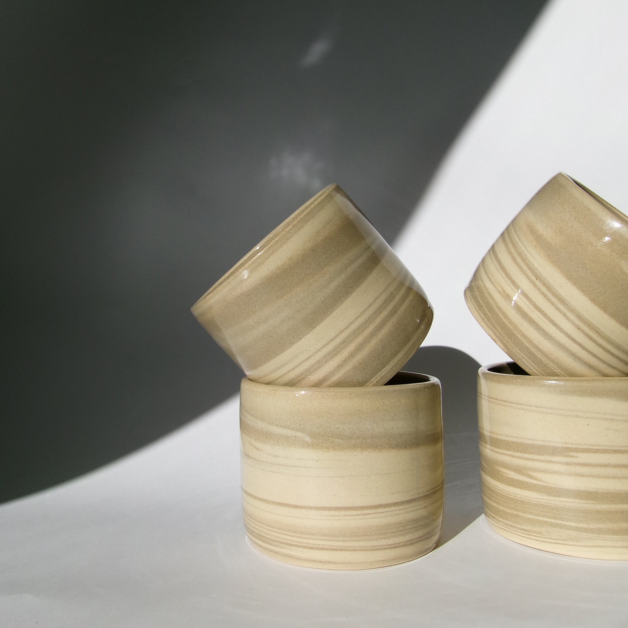 BEIGE MARBLE MUG