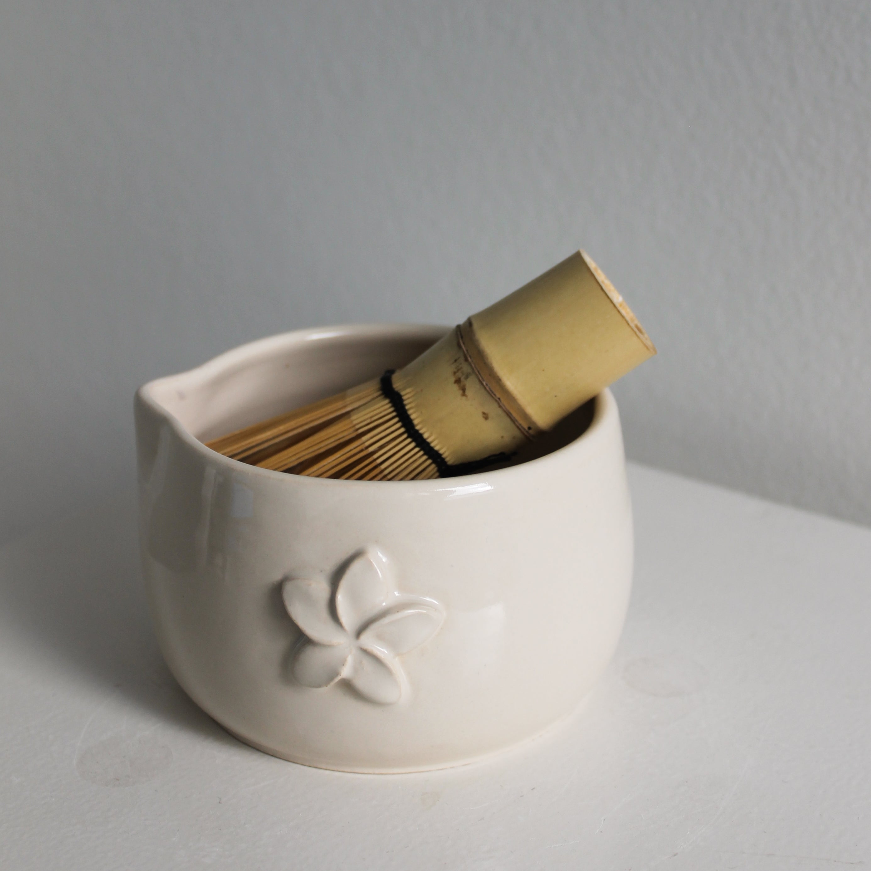 FLOWER MATCHA BOWL