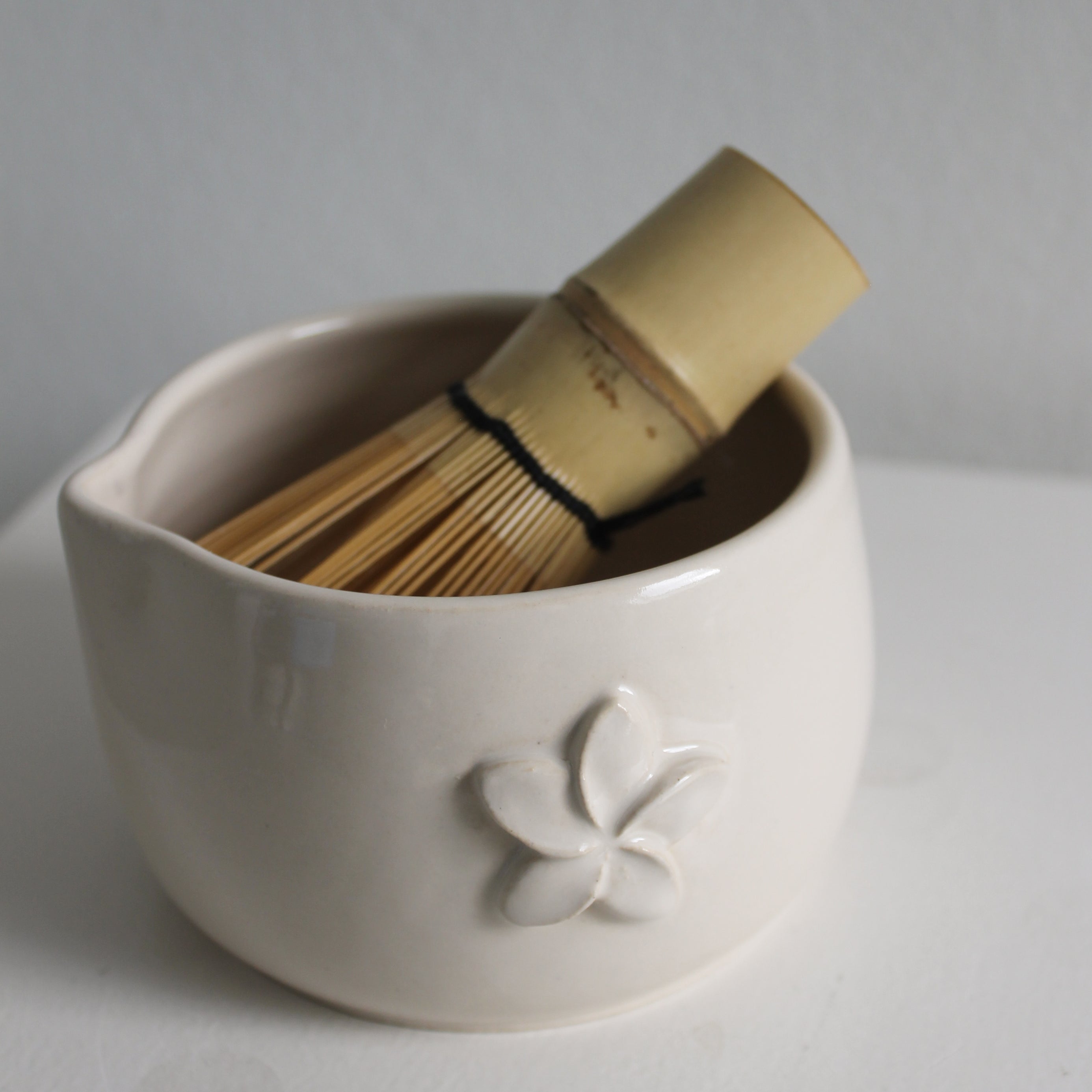 FLOWER MATCHA BOWL